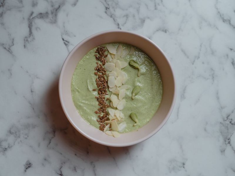 Creamy avocado banana pudding