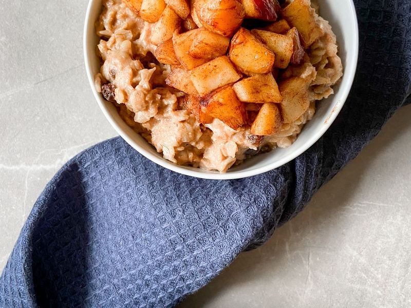 Warm cinnamon apple porridge